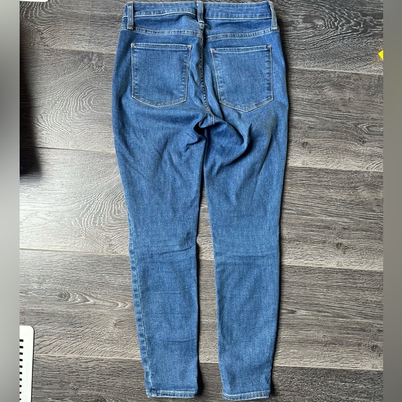 Gap mid rise Universal Jegging - Picture 3 of 5